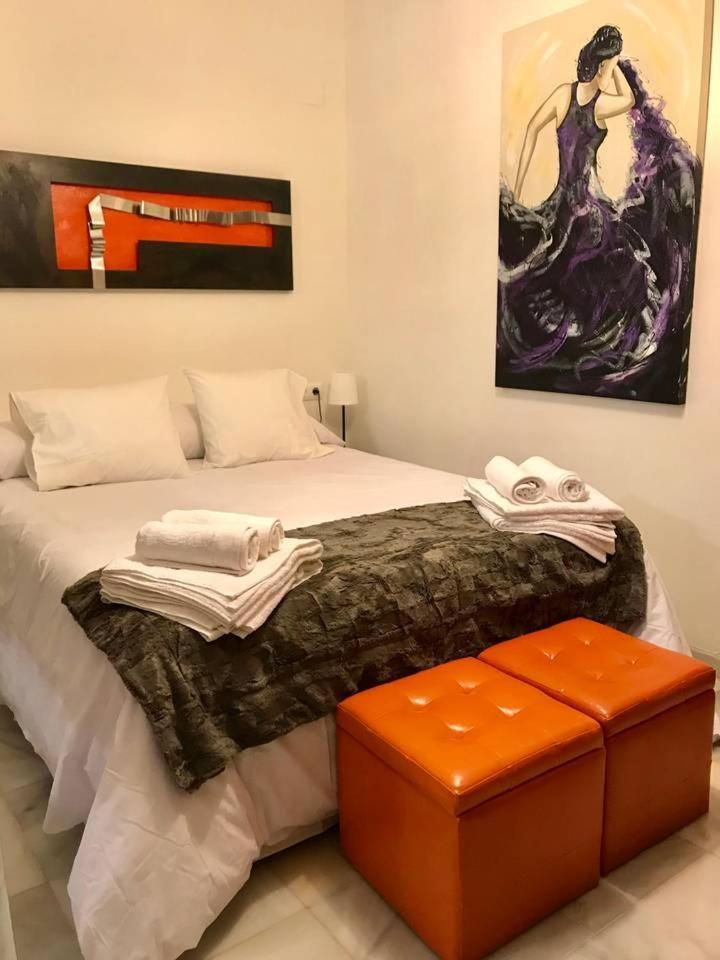 Salotur Don Pedro Apartment Seville Luaran gambar